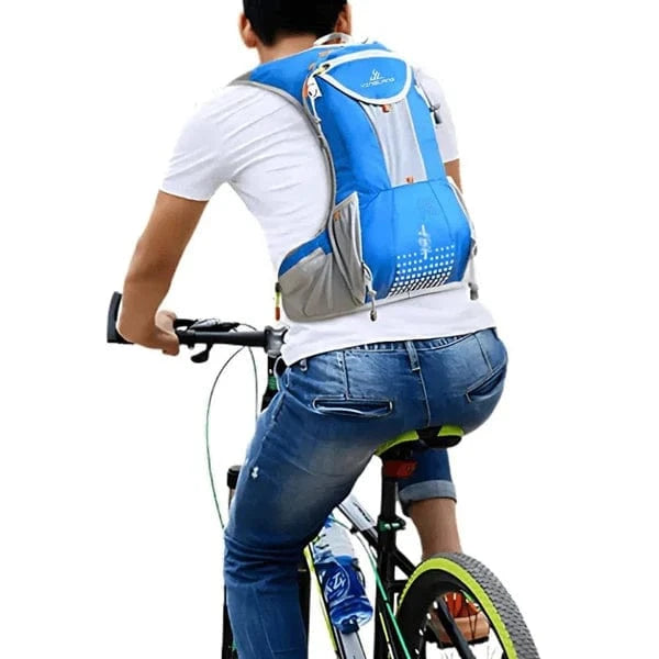 Vodotěsný a multifunkční batoh pro cyklisty